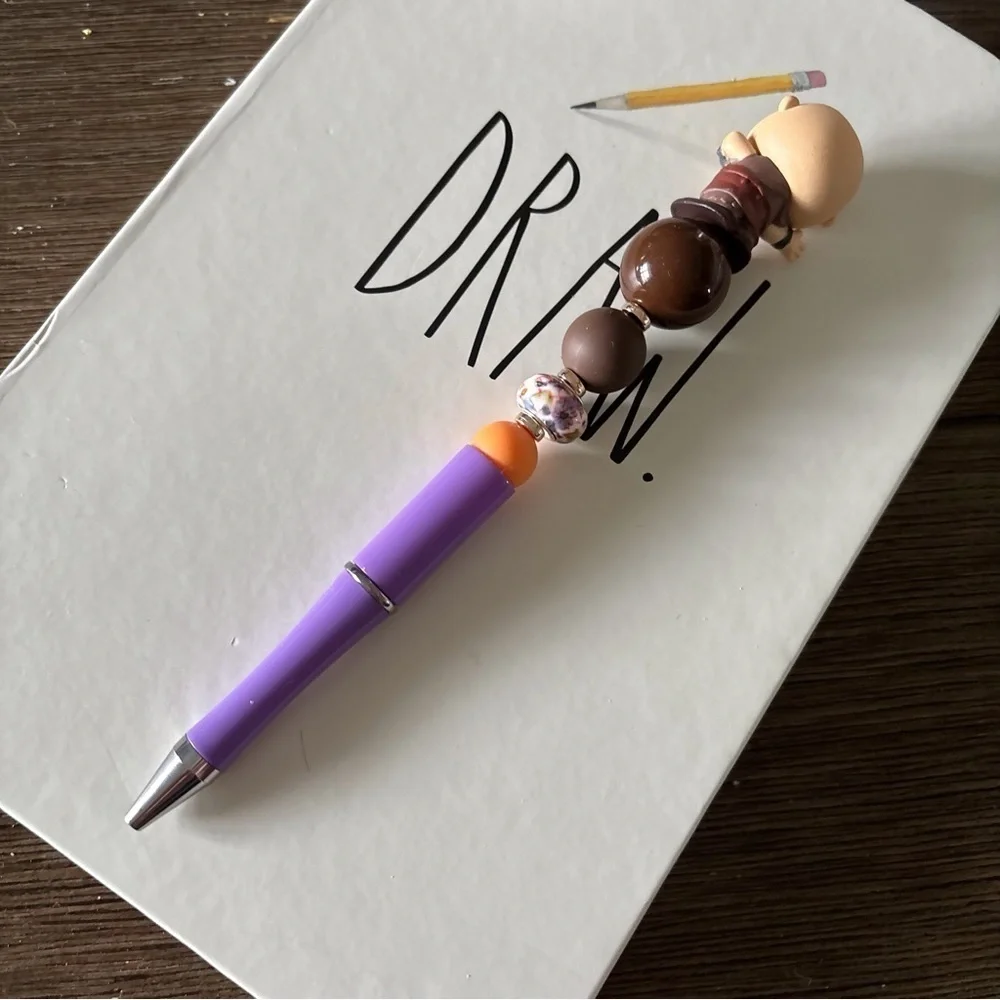 Disney Doorables: Tangled:  hook hand handmade beaded pen